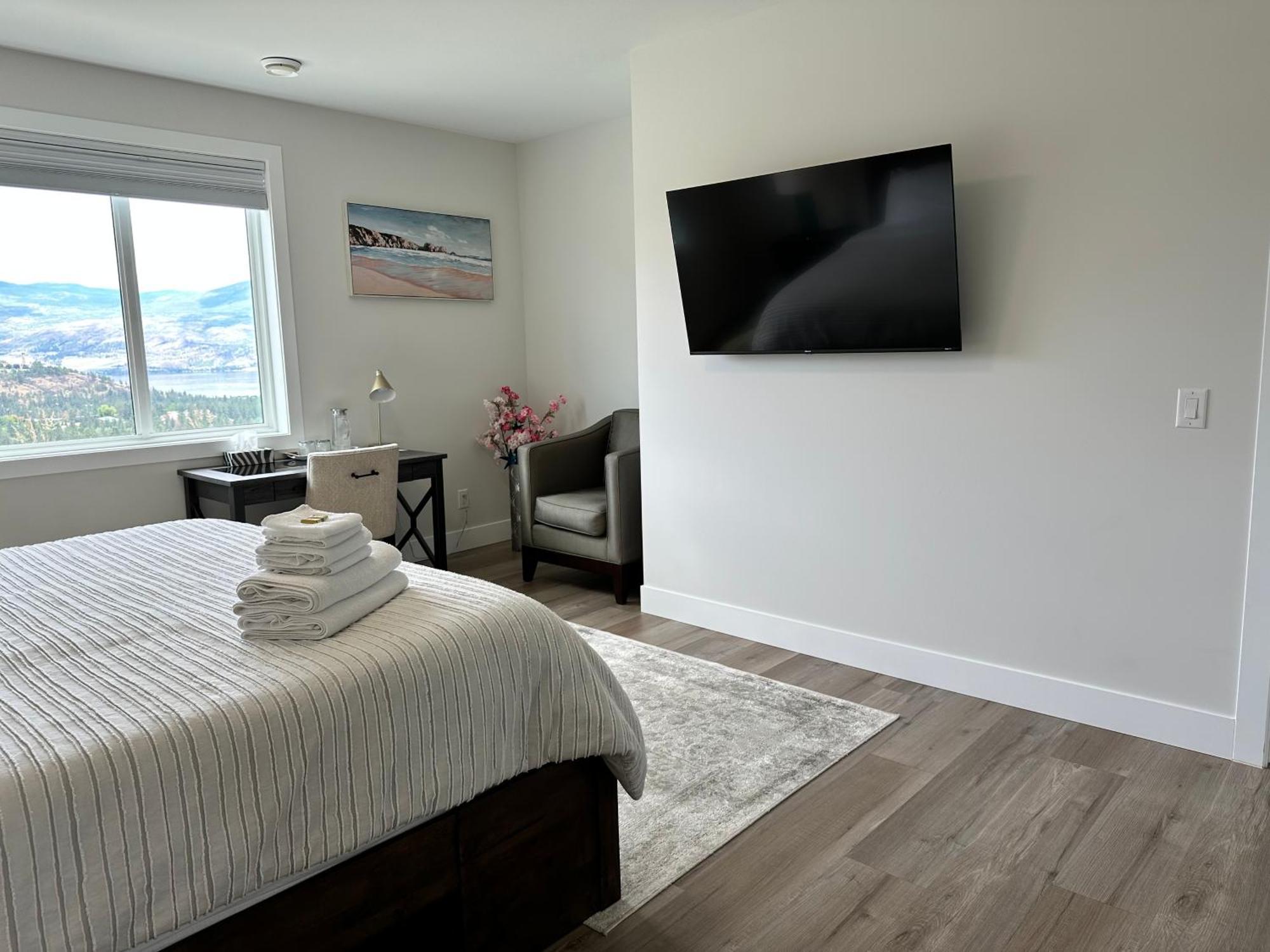 Shannon Heights B&B West Kelowna Bagian luar foto